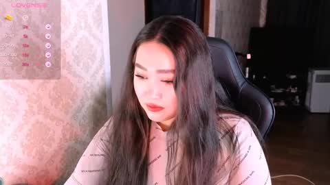 Erica Wayne online show from 04.18.26