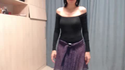 ericablack8 online show from 12.09.24