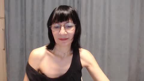 ericablack8 online show from 12.22.25