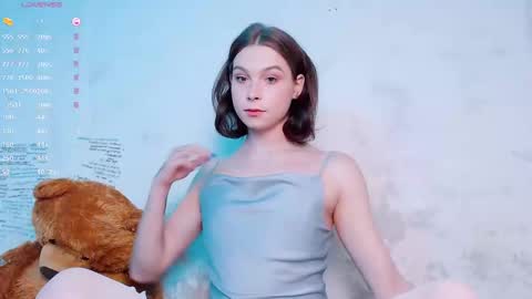 Snapshot of ericaglam chatting on 02.03.25 Erica online show from 02.03.25