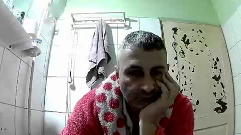 Snapshot of ericboy32 chatting on 01.08.25 eric online show from 01.08.25