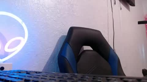Snapshot of erick_martinezz chatting on 07.14.26 erick online show from 07.14.26