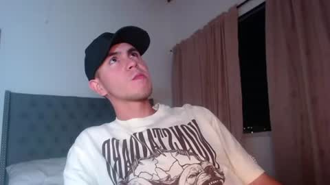 Snapshot of erik_rodriguez chatting on 06.27.26 Erik rodriguez online show from 06.27.26