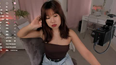 erika_kim online show from 04.17.26