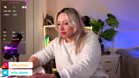 Snapshot of erika_kirman chatting on 02.27.25 Erika online show from 02.27.25
