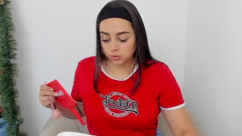 Erika Mendez online show from 12.20.24