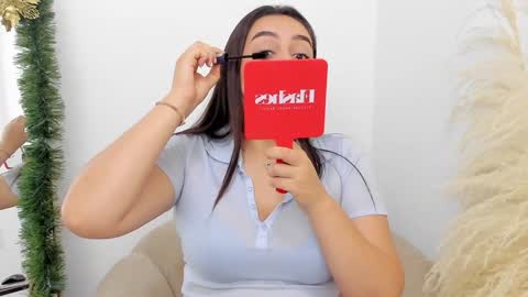 Erika Mendez online show from 12.27.24