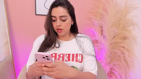 Erika Mendez online show from 01.10.25