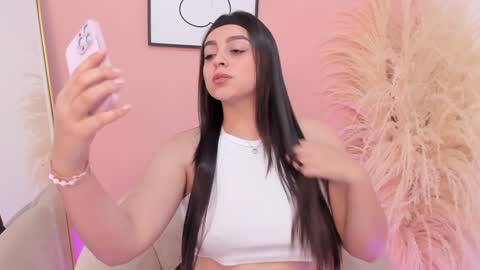 Erika Mendez online show from 01.14.25