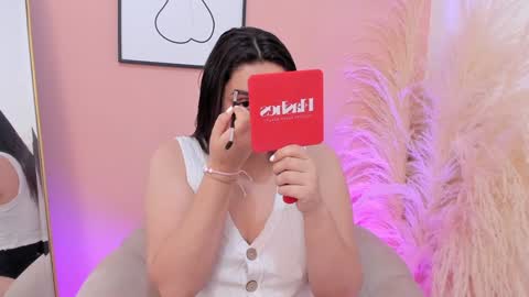 Erika Mendez online show from 01.31.25