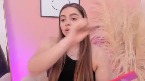 Erika Mendez online show from 03.04.25