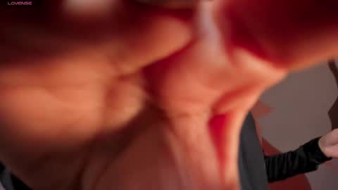 Erika Benz online show from 10.18.25