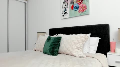 Erika online show from 02.26.25