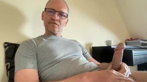 erikwant2 online show from 04.28.26