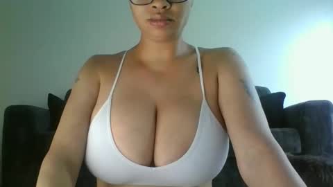 erin2025 online show from 04.09.26