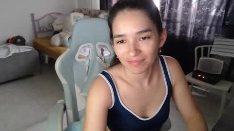 erina_1 online show from 02.11.26