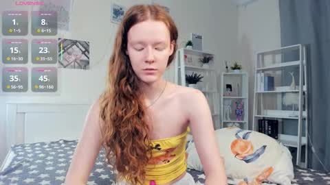 Snapshot of erline_may chatting on 11.20.25 Sofia online show from 11.20.25