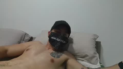 Snapshot of erneangel93 chatting on 02.20.25 Private open straight big uncut cock add my snap online show from 02.20.25