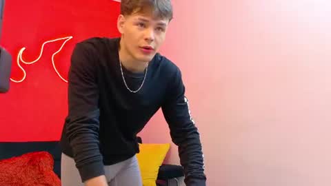 Snapshot of eros_steel chatting on 07.14.26 Eros online show from 07.14.26