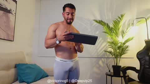 eroswolf online show from 01.23.25