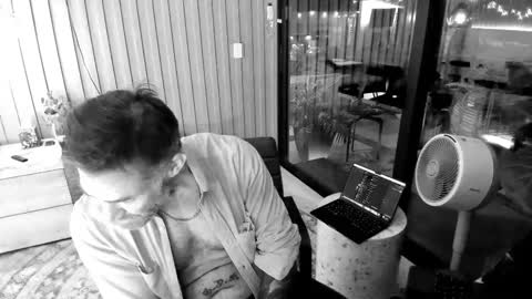 Snapshot of eroticextasy818 chatting on 12.22.25 eroticextasy818 online show from 12.22.25