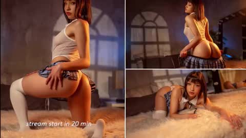 Snapshot of escarlett_wii chatting on 09.17.25 SCARLETT online show from 09.17.25