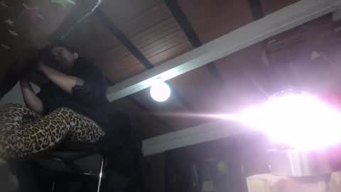 Eskela911 online show from 02.22.25