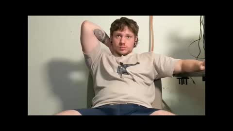 Snapshot of eskol212 chatting on 12.15.25 eskol212 online show from 12.15.25