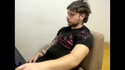 Snapshot of eskol212 chatting on 02.06.26 eskol212 online show from 02.06.26