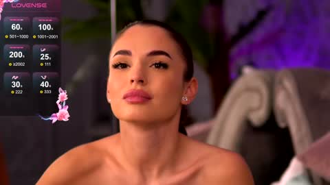 Snapshot of esmeainsley chatting on 12.19.24 Raluca online show from 12.19.24