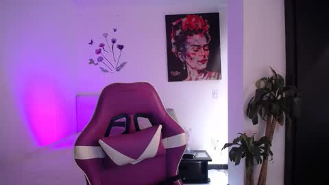 Esmeralda online show from 03.15.26