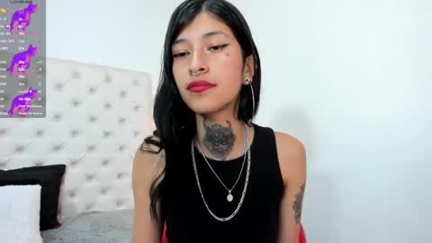 esmeralda  online show from 02.22.25