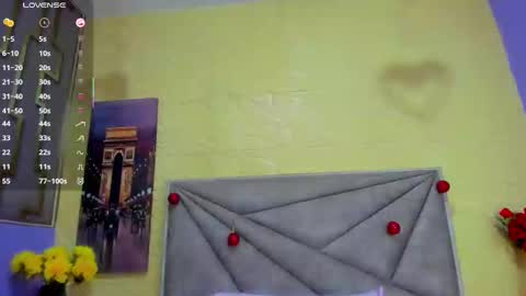 Esmeralda .INDEPENDENT MODEL online Monday to Saturday 3 pm Chicago online show from 03.08.25