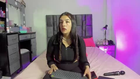 Perla online show from 01.16.26