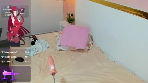 ESMERALDA online show from 02.04.25