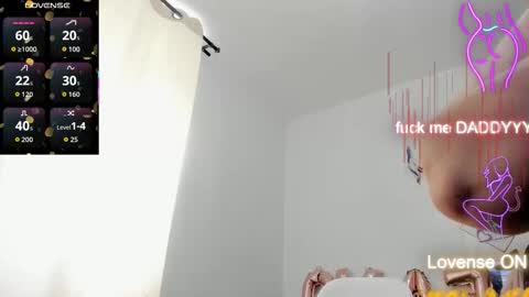 Esmeralda online show from 02.24.26