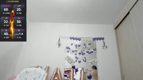 Esmeralda online show from 03.30.26