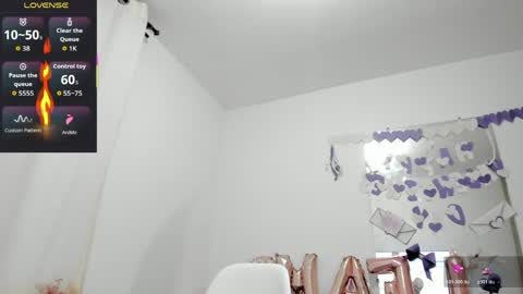 Esmeralda online show from 04.09.26