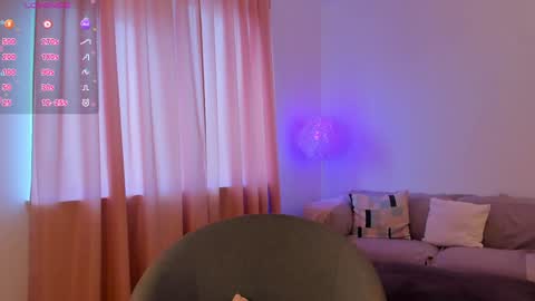 Esmi online show from 02.01.25