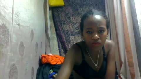 estancelee online show from 06.13.26