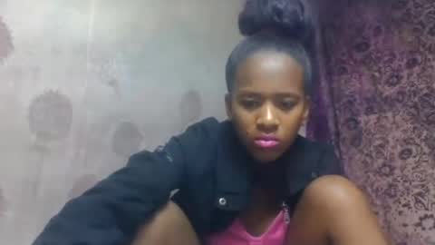 estancelee online show from 06.30.26