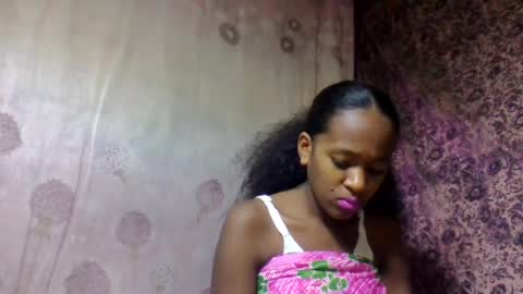 estancelee online show from 07.15.26