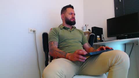 esteban online show from 03.30.26