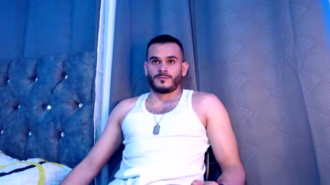 Snapshot of esteban_fer chatting on 01.27.25 Esteban Fernandez online show from 01.27.25