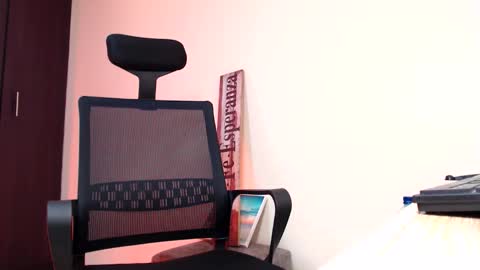 Snapshot of esteban_fer chatting on 02.05.26 Esteban Fernandez online show from 02.05.26