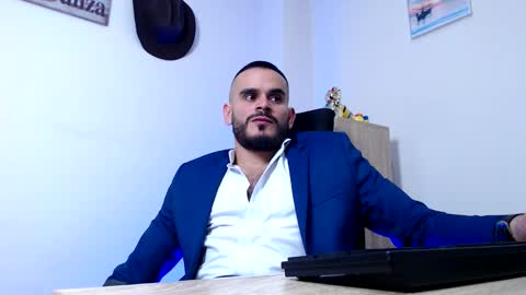 Snapshot of esteban_fer chatting on 02.24.26 Esteban Fernandez online show from 02.24.26