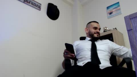 Snapshot of esteban_fer chatting on 03.02.26 Esteban Fernandez online show from 03.02.26