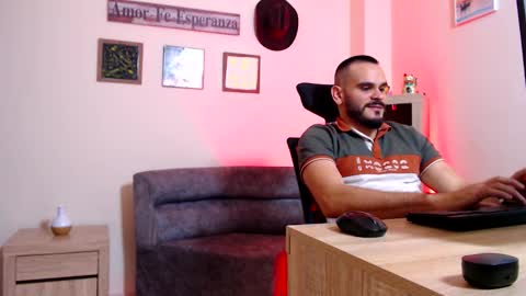 Esteban Fernandez online show from 03.15.26