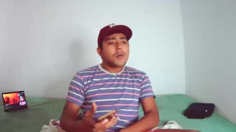 Snapshot of esteban_verg chatting on 12.11.24 wailer1996 online show from 12.11.24