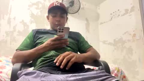 Snapshot of esteban_verg chatting on 02.02.26 wailer1996 online show from 02.02.26